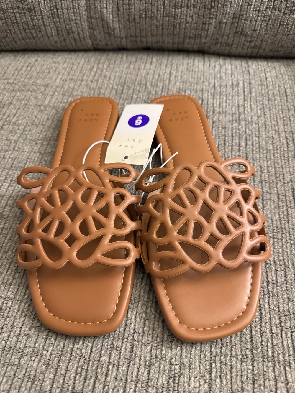 Women’s Size 6 W A new Day Tan Slide Sandals with Cutout Upper